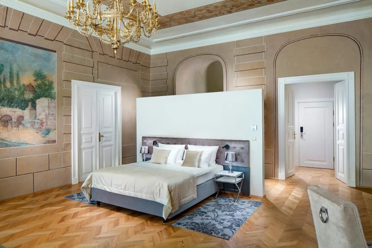 Wyndham Grand Krakow Old Town Hotel 5*,